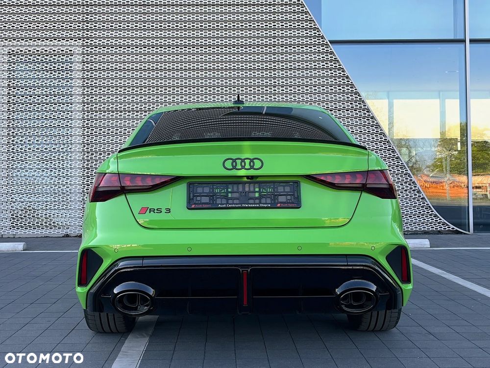 Audi RS3 Limousine - 23