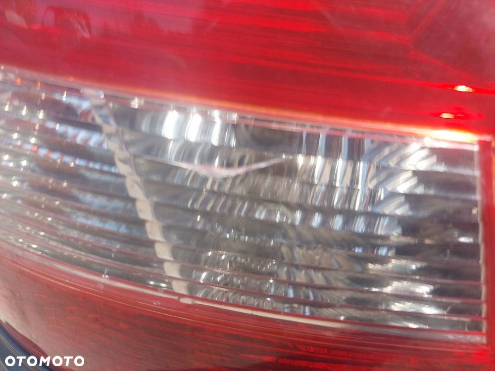 KOMPLETNY TYŁ KIA SORENTO I YC KLAPA ZDERZAK TYŁ LAMPA TYŁ LEWA PRAWA - 18