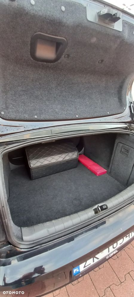 Opel Vectra 1.6 Essentia - 19