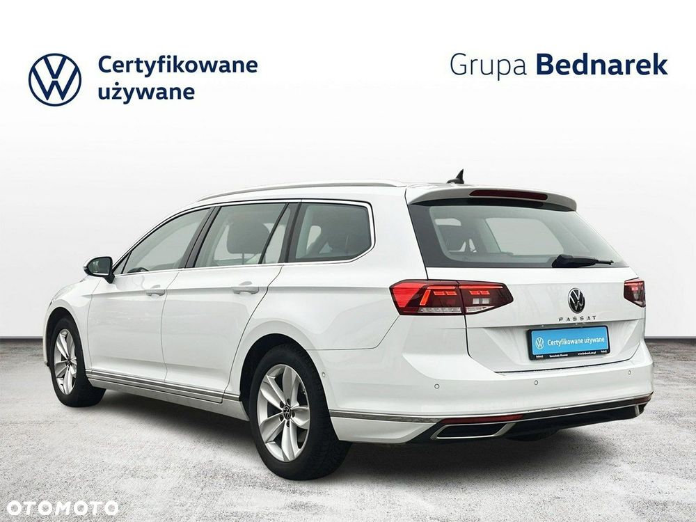 Volkswagen Passat - 3