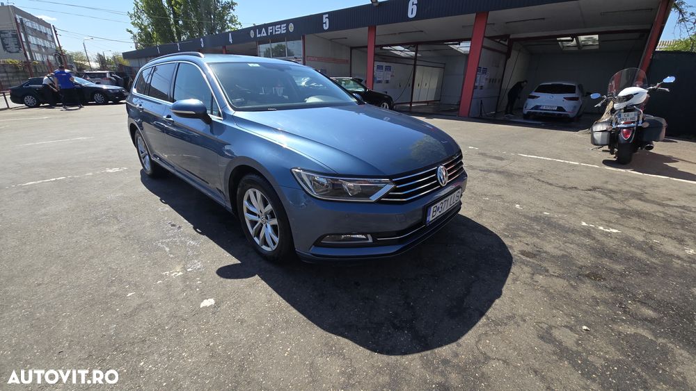 Volkswagen Passat 2.0 TDI DSG Comfortline - 3