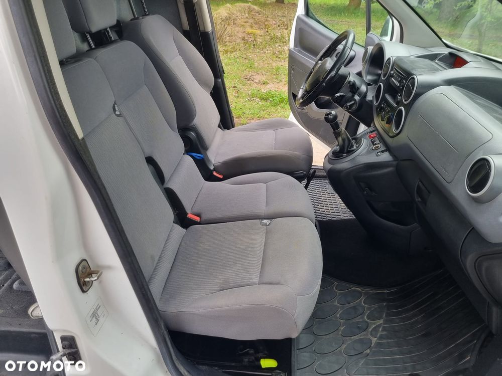 Peugeot Partner 1.6 HDI Tylko 93 tyś km Super Stan - 20