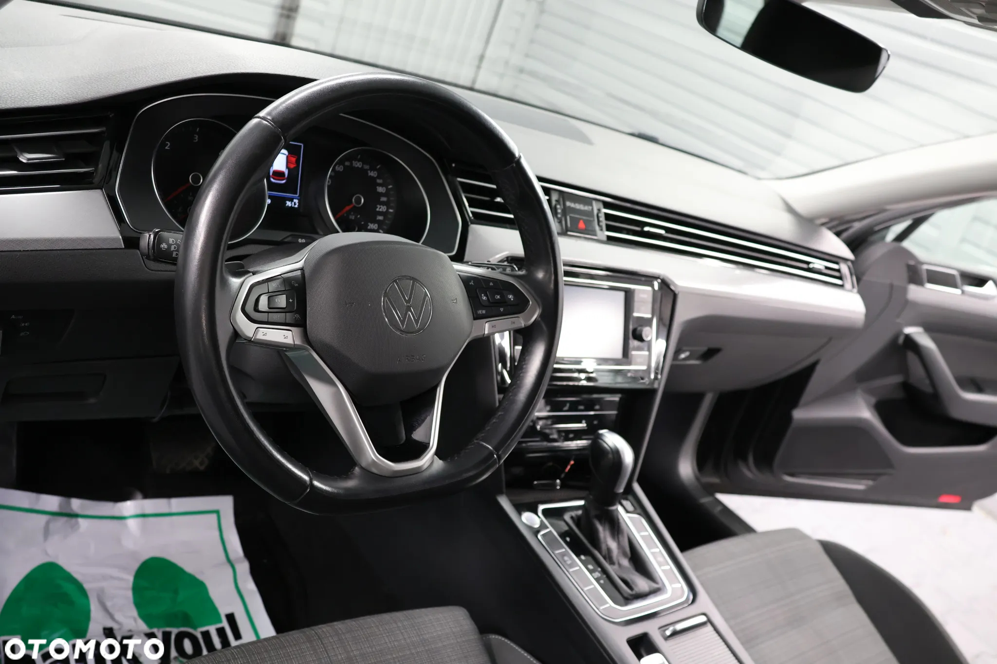 Volkswagen Passat 2.0 TDI EVO Elegance DSG - 7