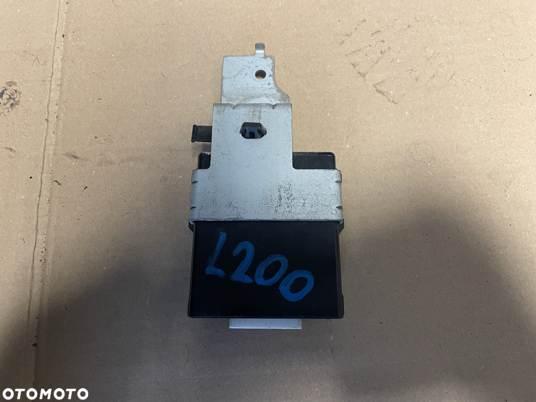 MITSUBISHI L200 IV MODUŁ PRZEKAŹNIK STEROWNIK SZYB MN141469 - 2