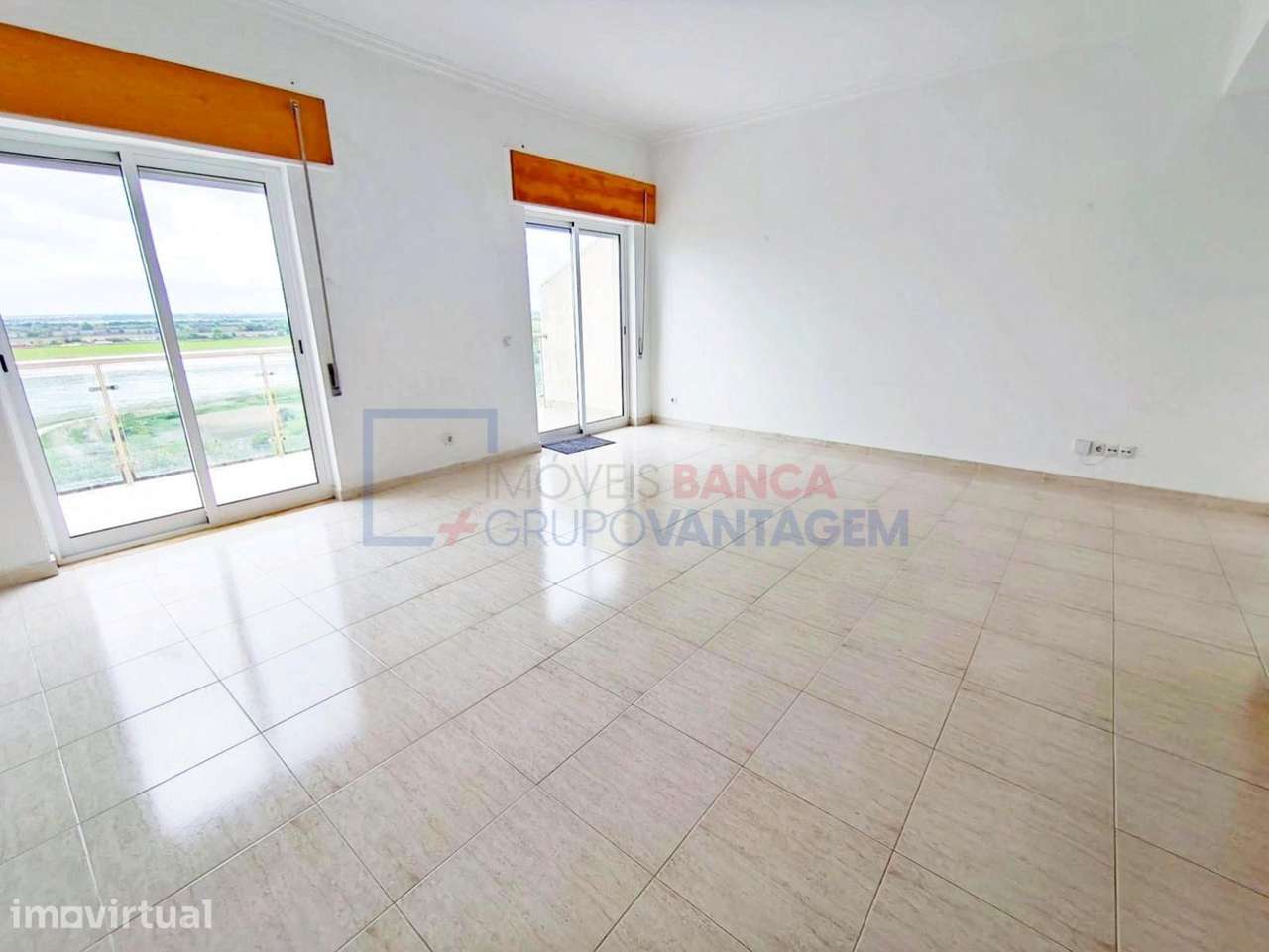 Apartamento T2 a 5 minutos da Estação de Comboios da Azambuja e a 3... - Grande imagem: 3/25