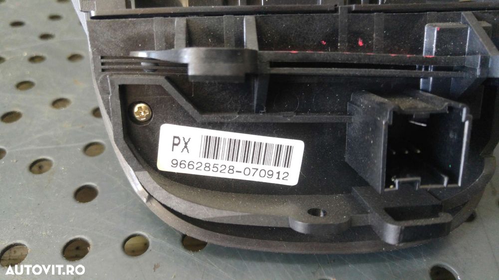 Comenzi volan chevrolet captiva c100 c140 96628528 - 3