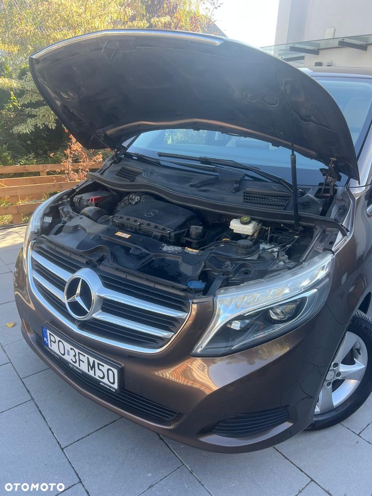Mercedes-Benz V-Class 2017 photo 3