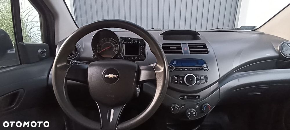 Chevrolet Spark 1.0 LS - 13