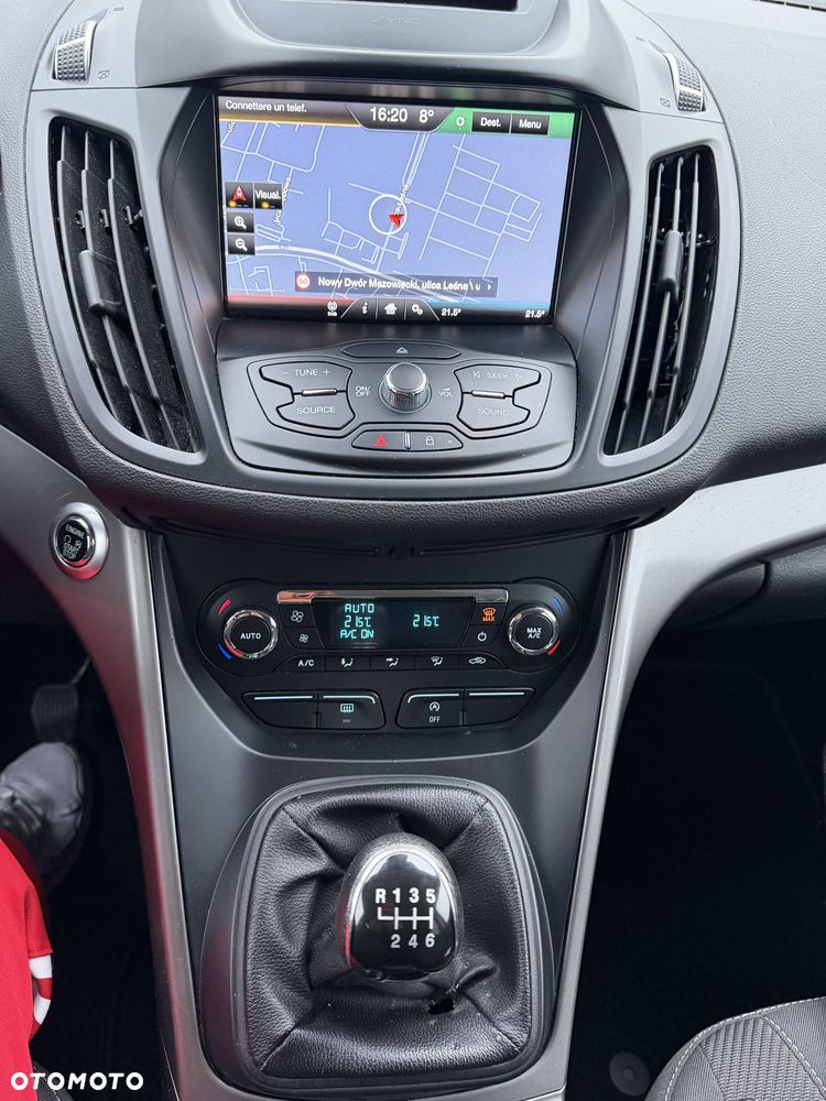 Ford Kuga - 17