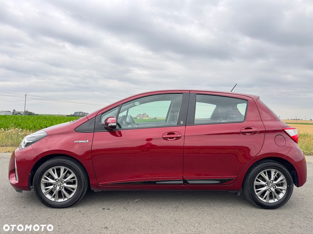 Toyota Yaris - 10