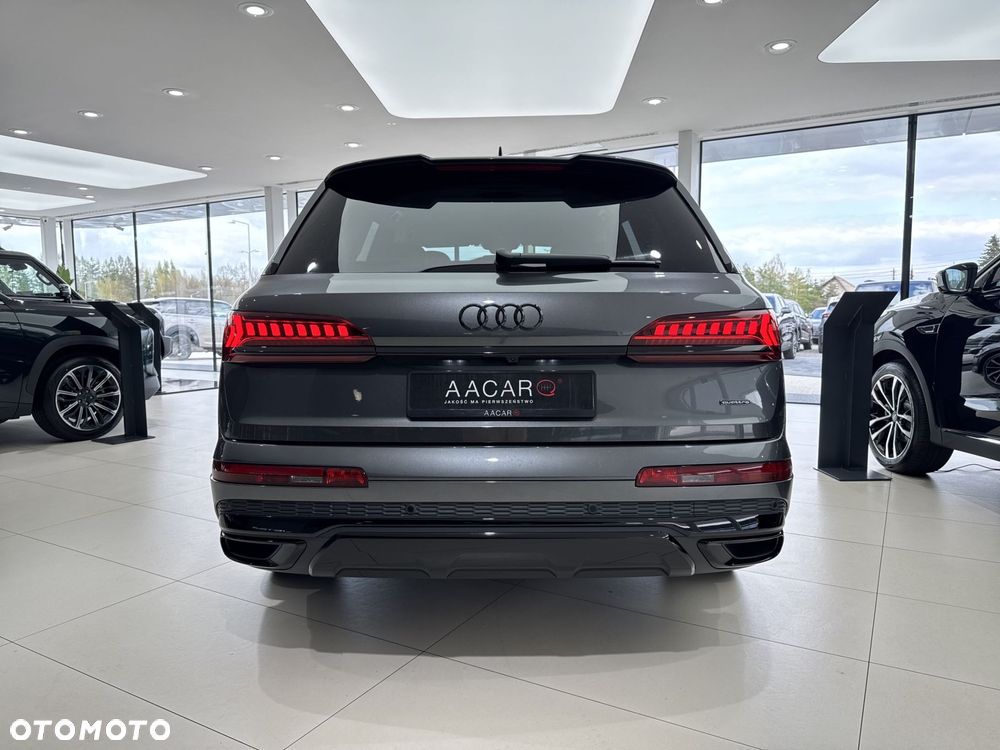 Audi Q7 - 4