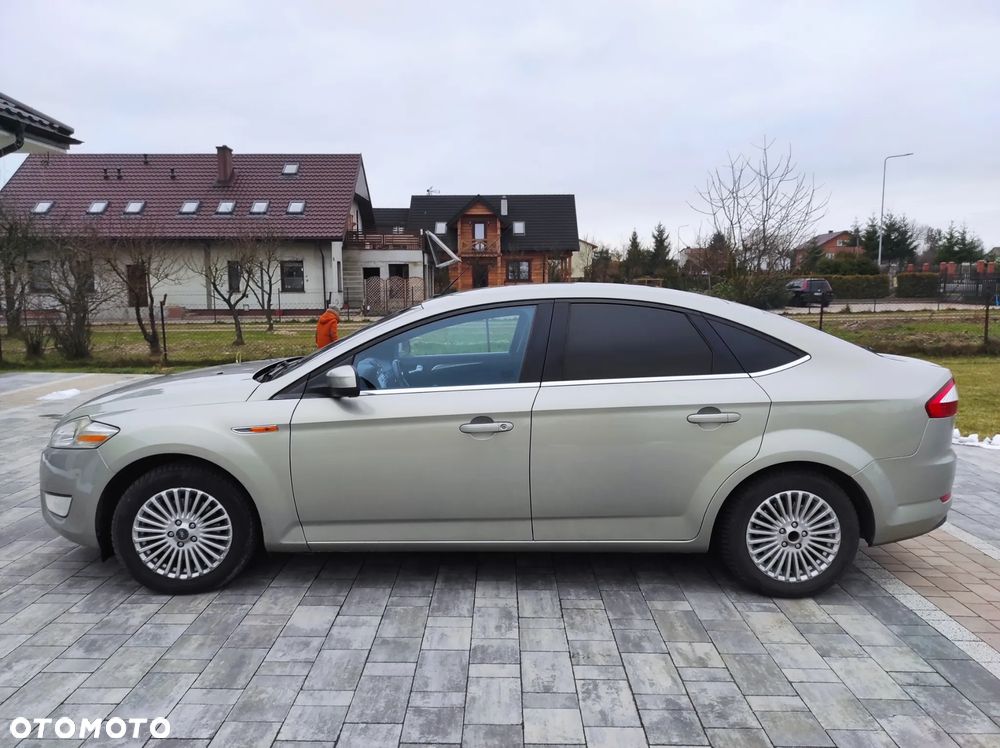 Ford Mondeo 2.0 TDCi Titanium - 3
