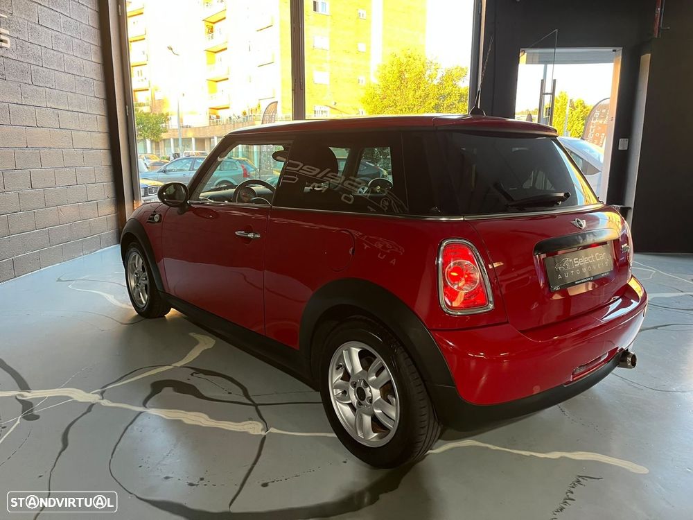MINI 3 Portas One D - 5