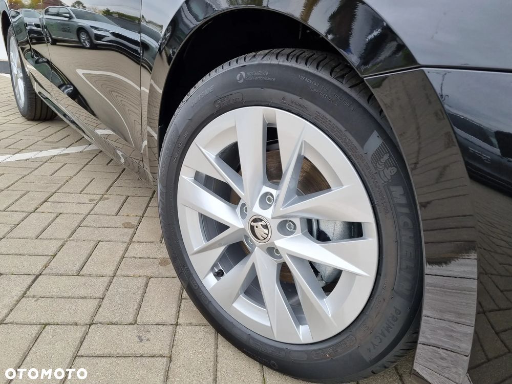 Skoda Octavia 1.5 TSI mHEV Drive Selection DSG - 18