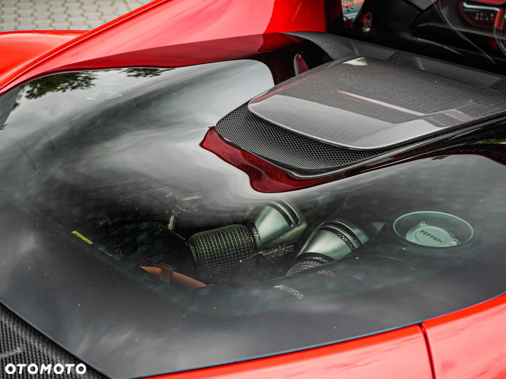 Ferrari 296 GTB - 12