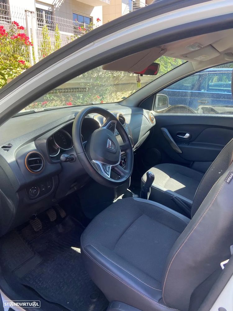 Dacia Sandero 0.9 TCe Stepway - 6
