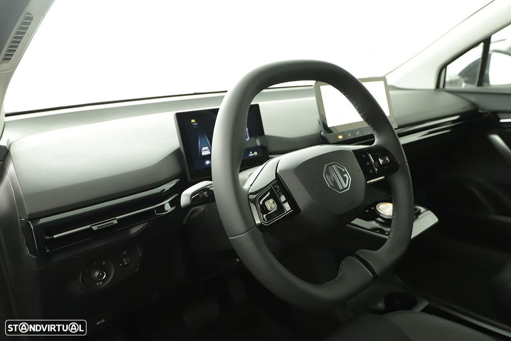 MG MG4 64 kWh Luxury - 8