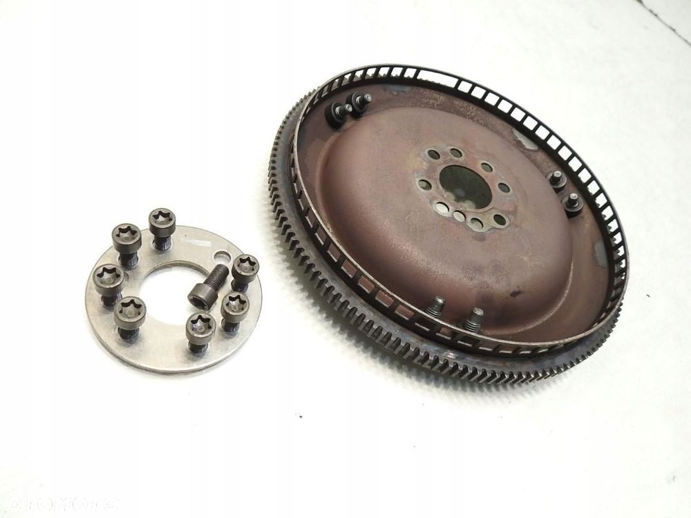 KOŁO ZAMACHOWE AUTOMAT MERCEDES R W251 3.0 CDI - 3