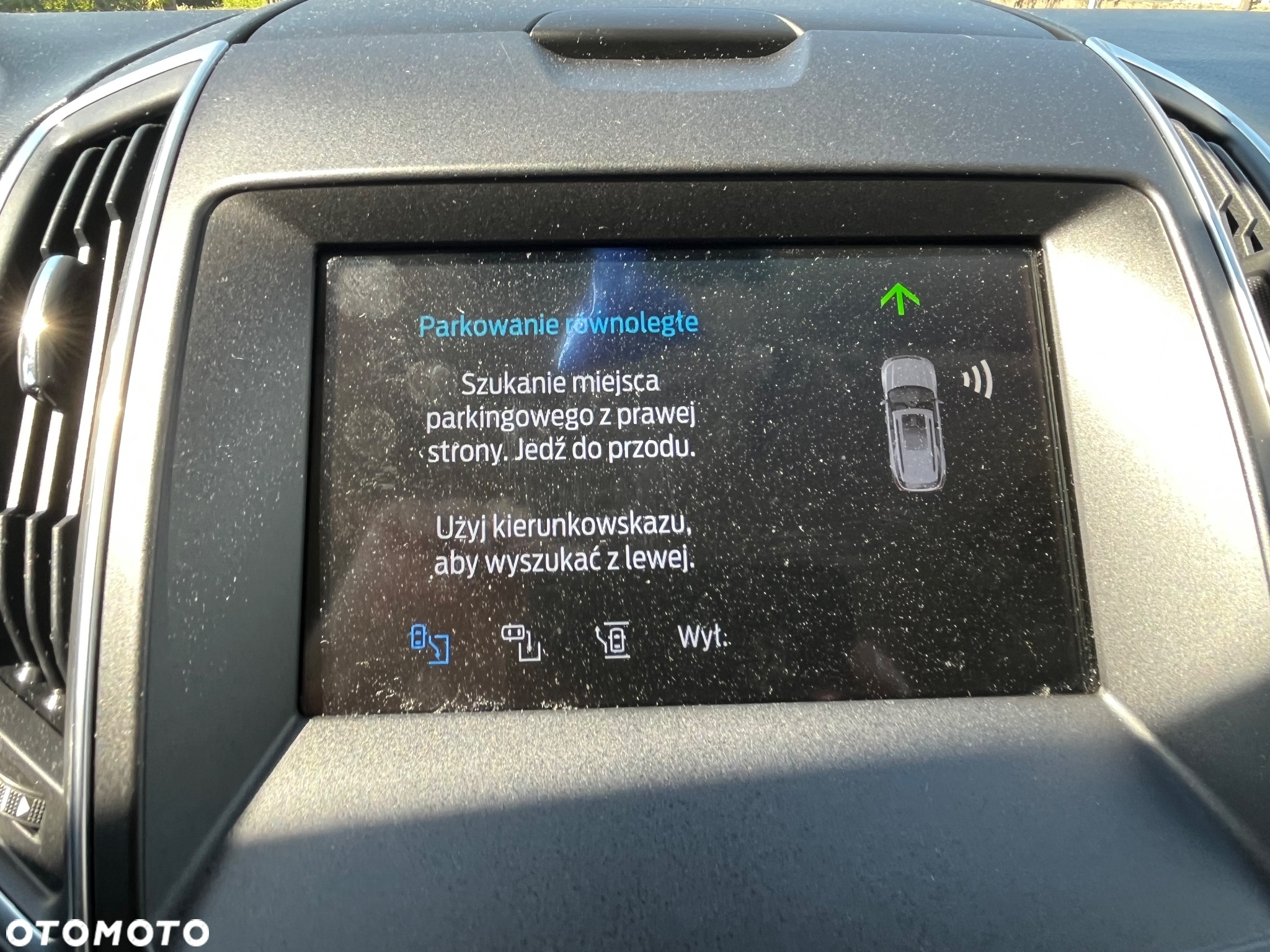 Ford S-Max 2.0 EcoBlue Titanium - 28