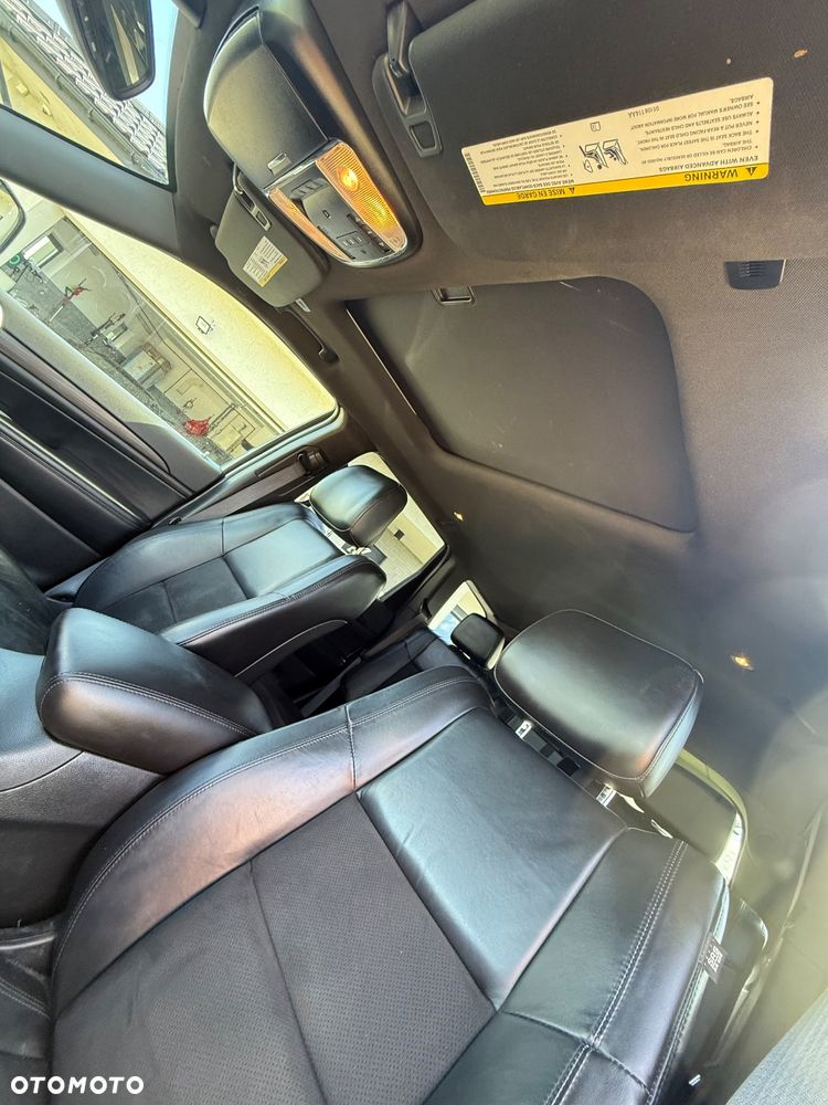 Jeep Grand Cherokee - 14