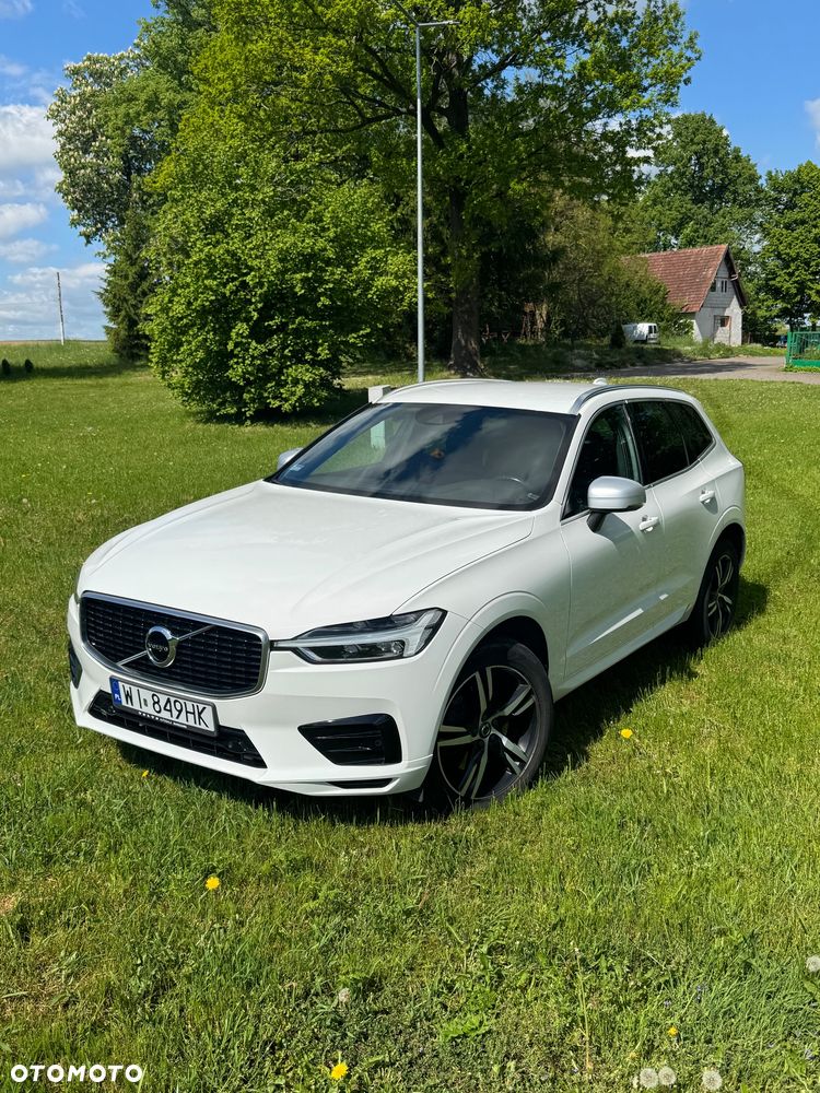 Volvo XC 60 T5 AWD R-Design - 2