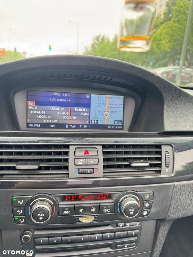 BMW Seria 3 320i - 10