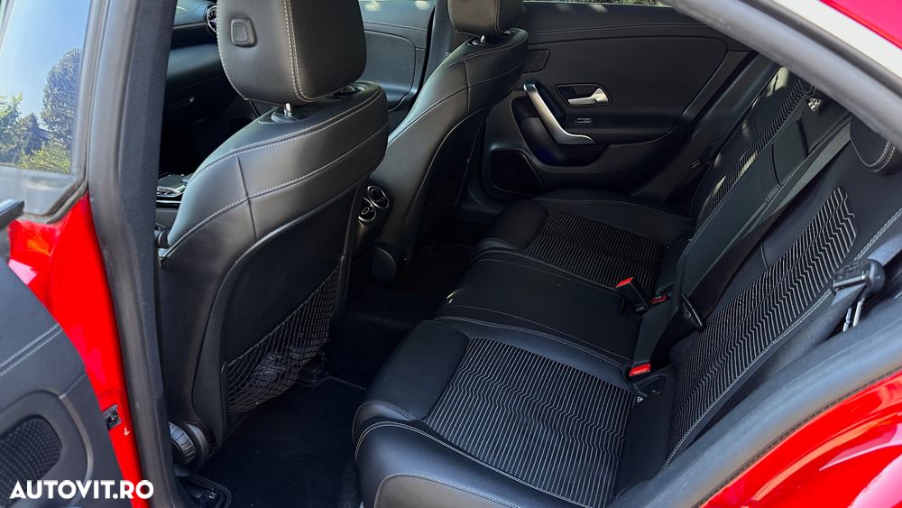 Mercedes-Benz CLA 200 - 11