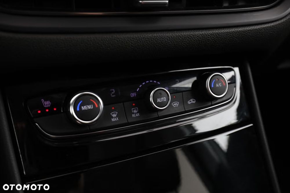 Opel Grandland X 1.2 T Innovation S&S - 14
