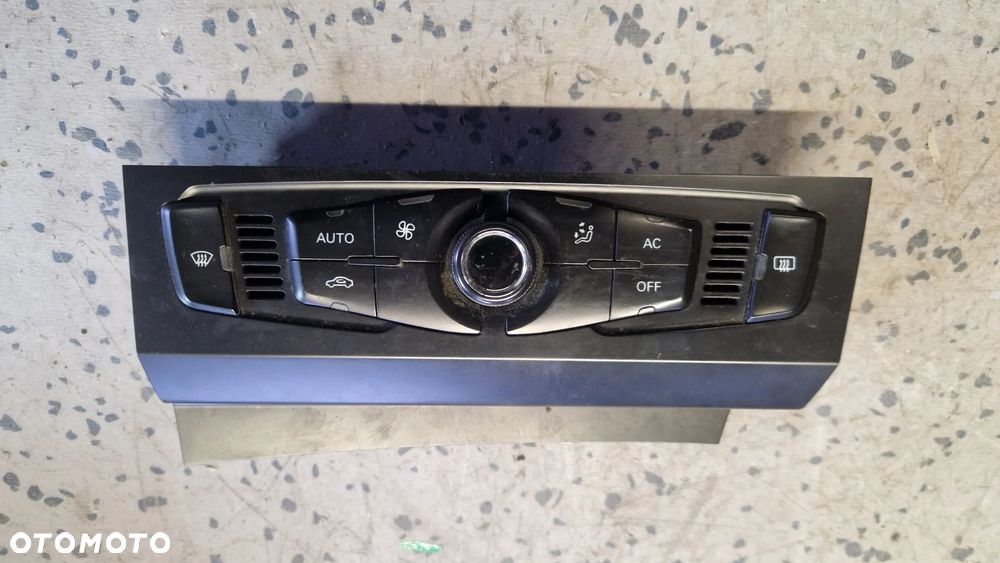 AUDI A4 B8 PANEL NAWIEWU KLIMATYZACJI 8T1820043T - 1