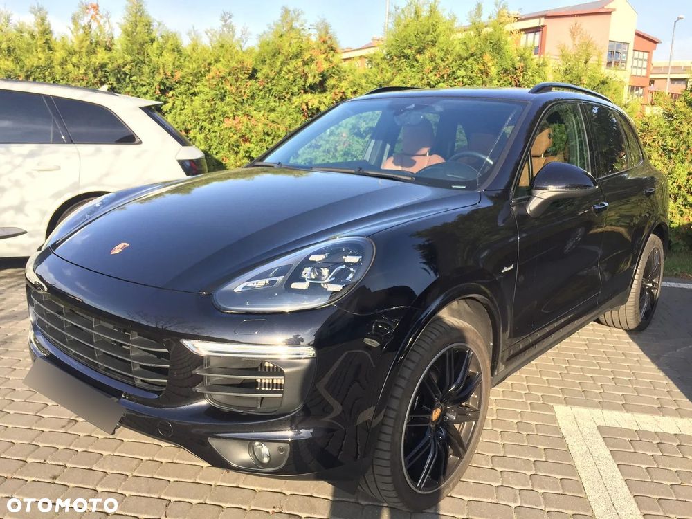 Porsche Cayenne II (2010-2017) Diesel Platinum Edition, 2017