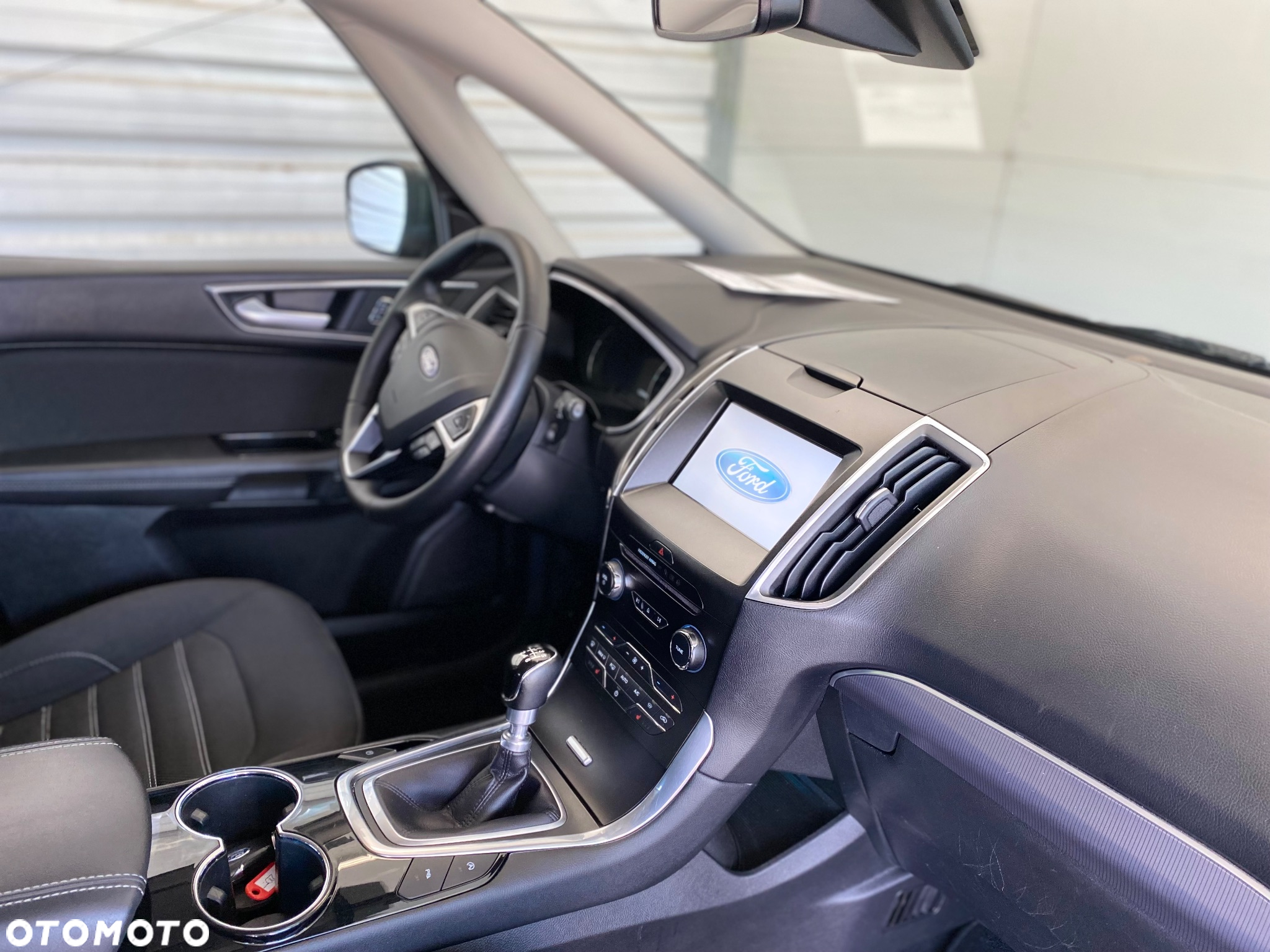 Ford Galaxy 2.0 TDCi Titanium - 12
