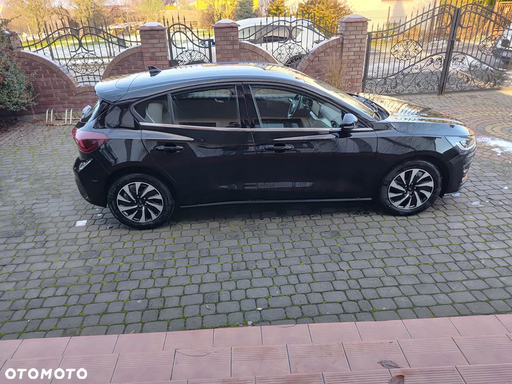 Ford Focus 1.0 EcoBoost Hybrid TITANIUM DESIGN - 6