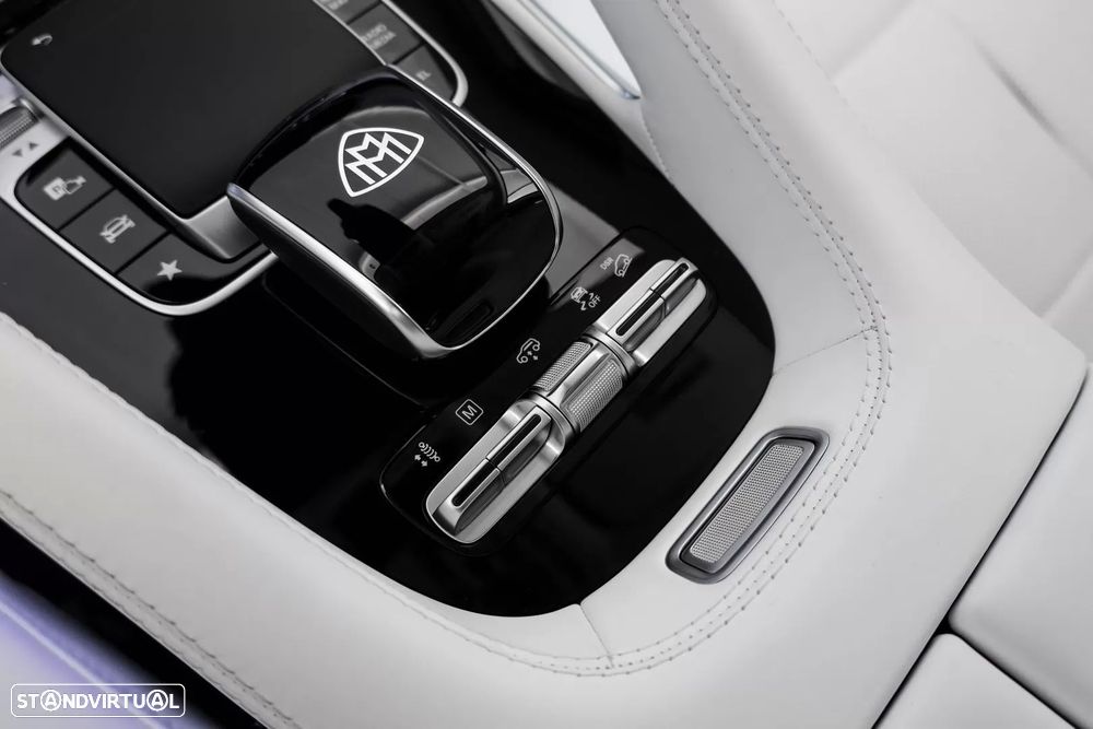 Mercedes-Benz GLS 600 Maybach 4Matic - 14
