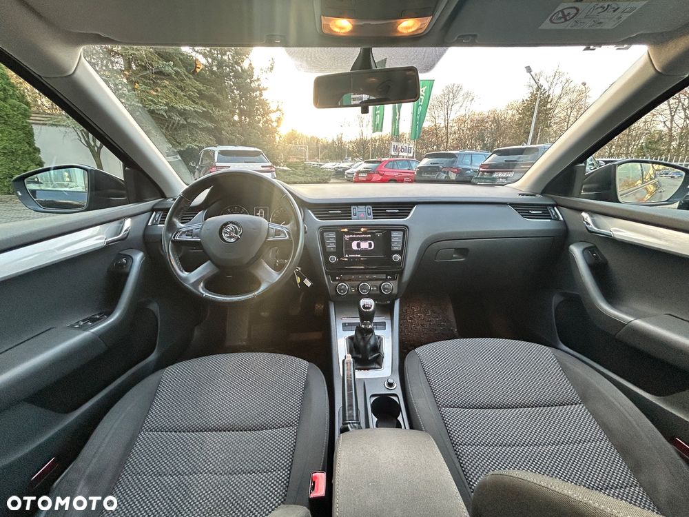 Skoda Octavia 1.4 TSI Ambition - 9