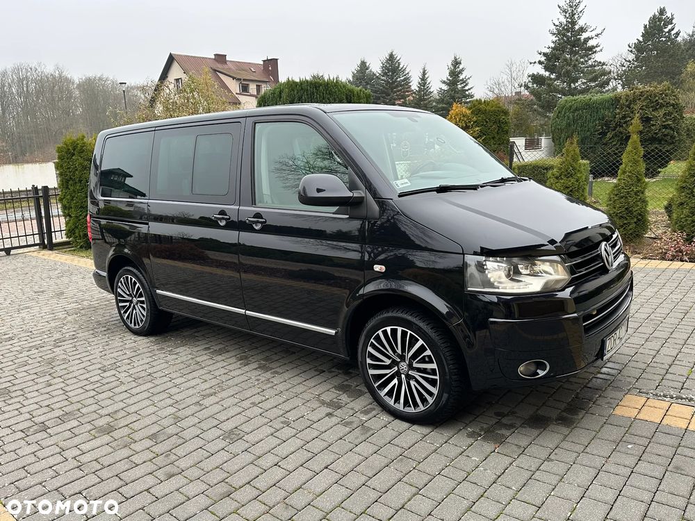 Volkswagen Multivan - 12