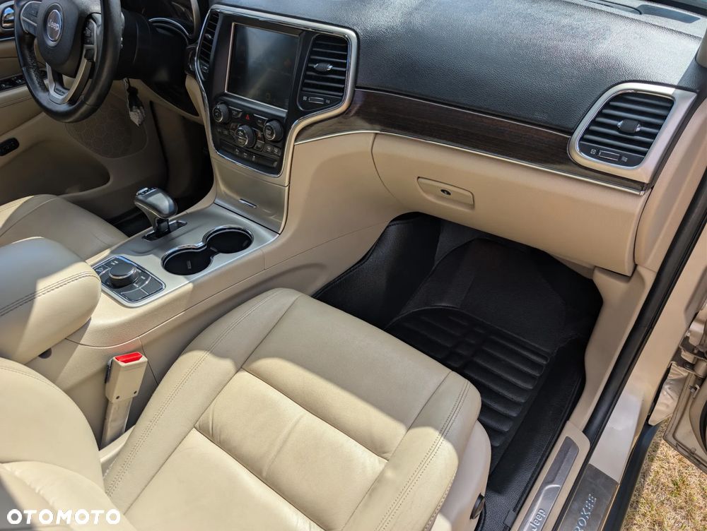 Jeep Grand Cherokee 3.6 V6 Overland - 22
