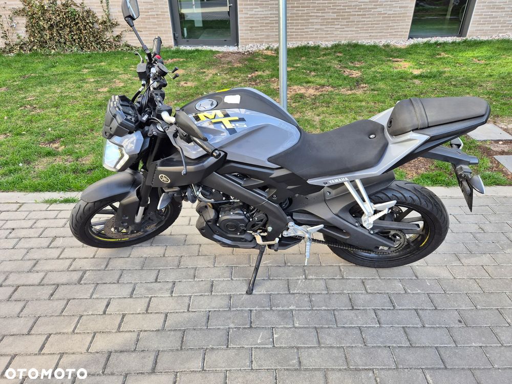 Yamaha MT - 6