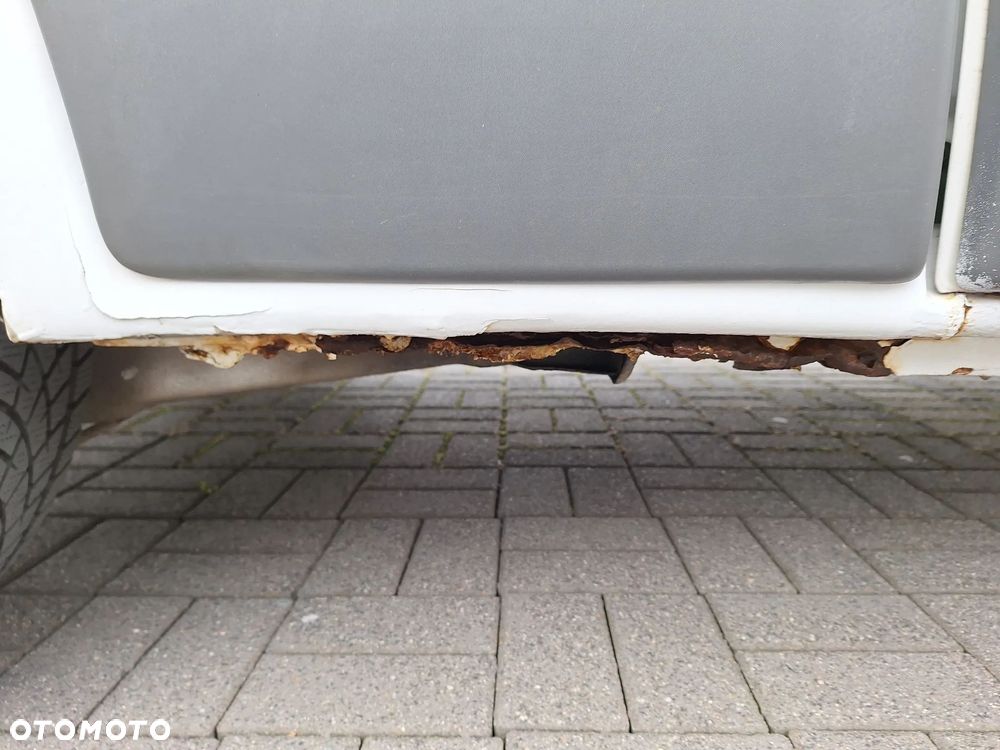 Opel Vivaro L2H1 2.9t - 20