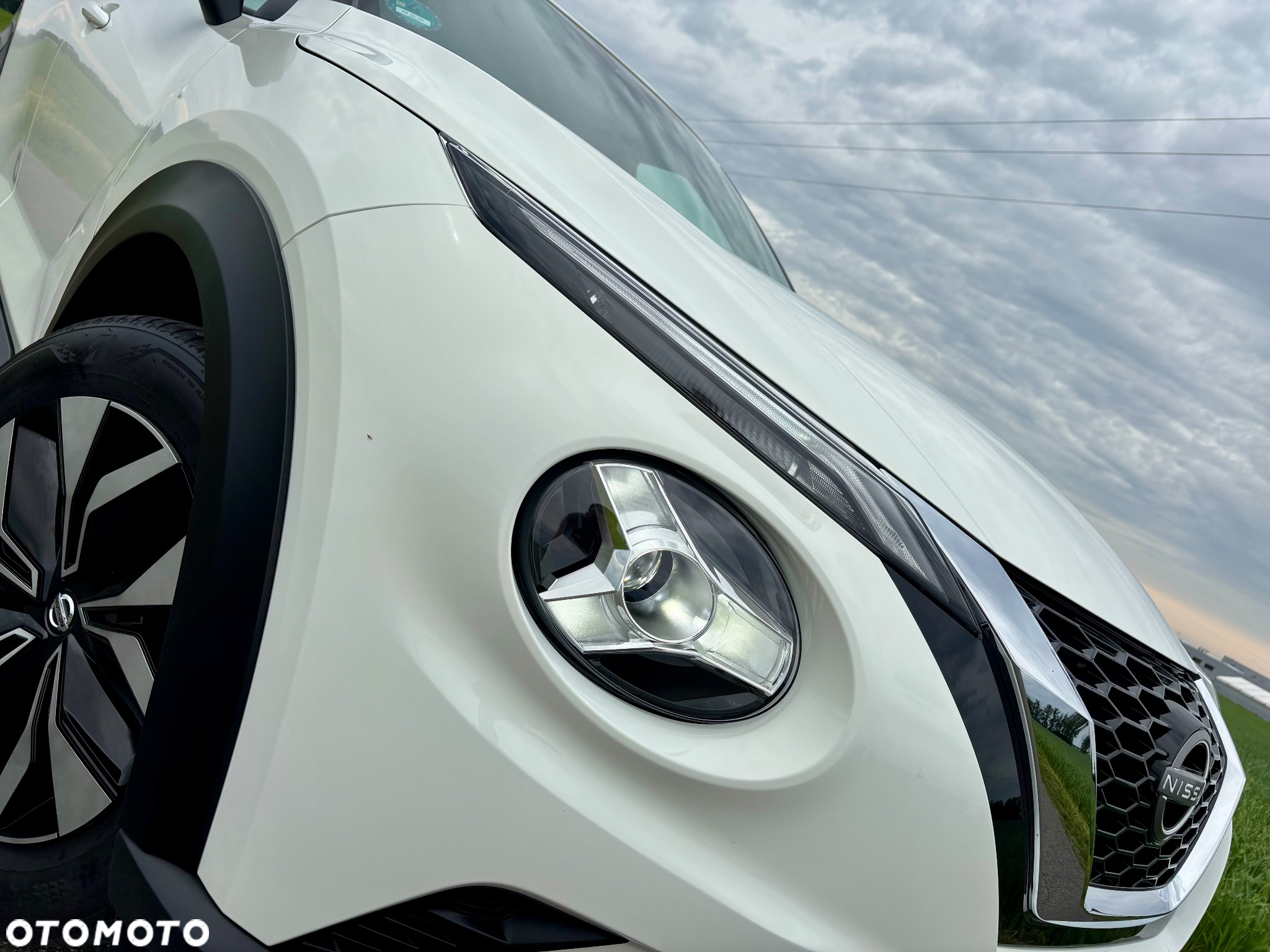 Nissan Juke 1.0 DIG-T Tekna - 14