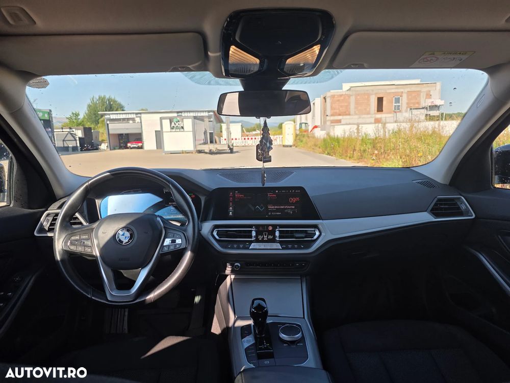 BMW Seria 3 - 8