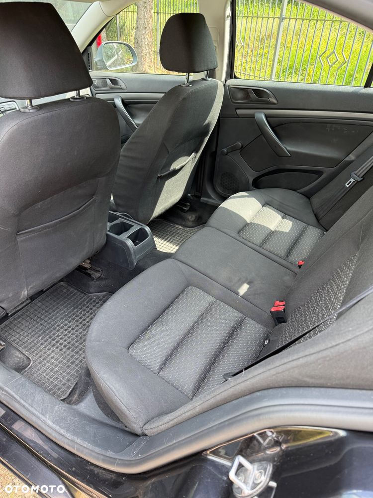 Skoda Octavia 1.4 Ambiente - 5