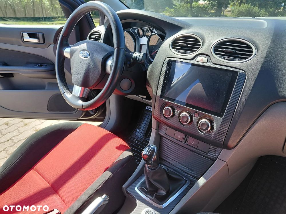Ford Focus - 14