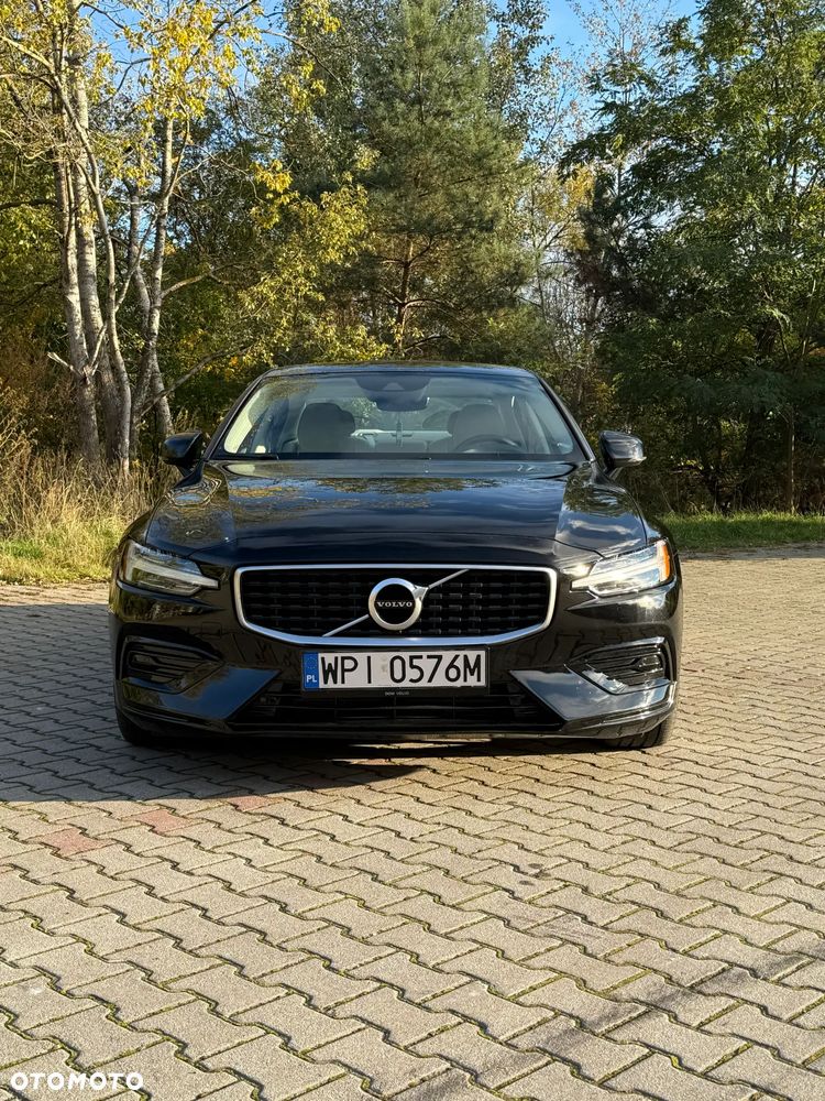 Volvo S60 T5 Momentum Pro - 3