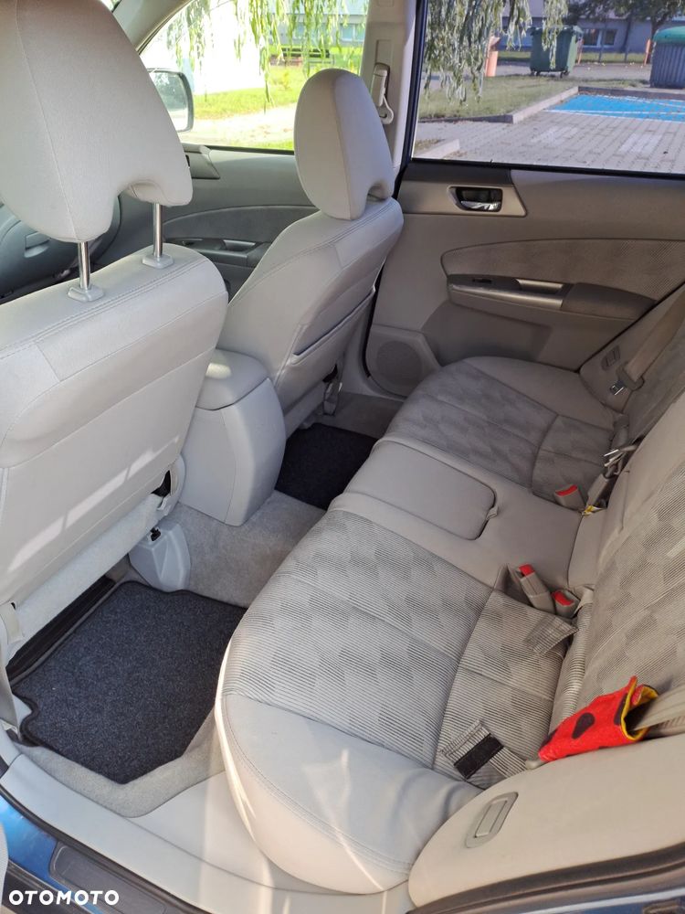 Subaru Forester 2.0X Automatik Exclusive - 9
