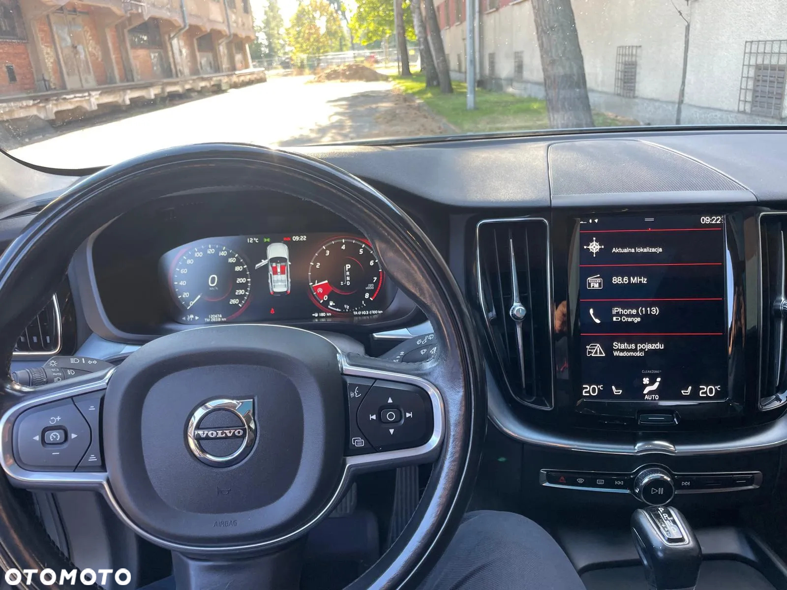 Volvo XC 60 T6 AWD Momentum - 27