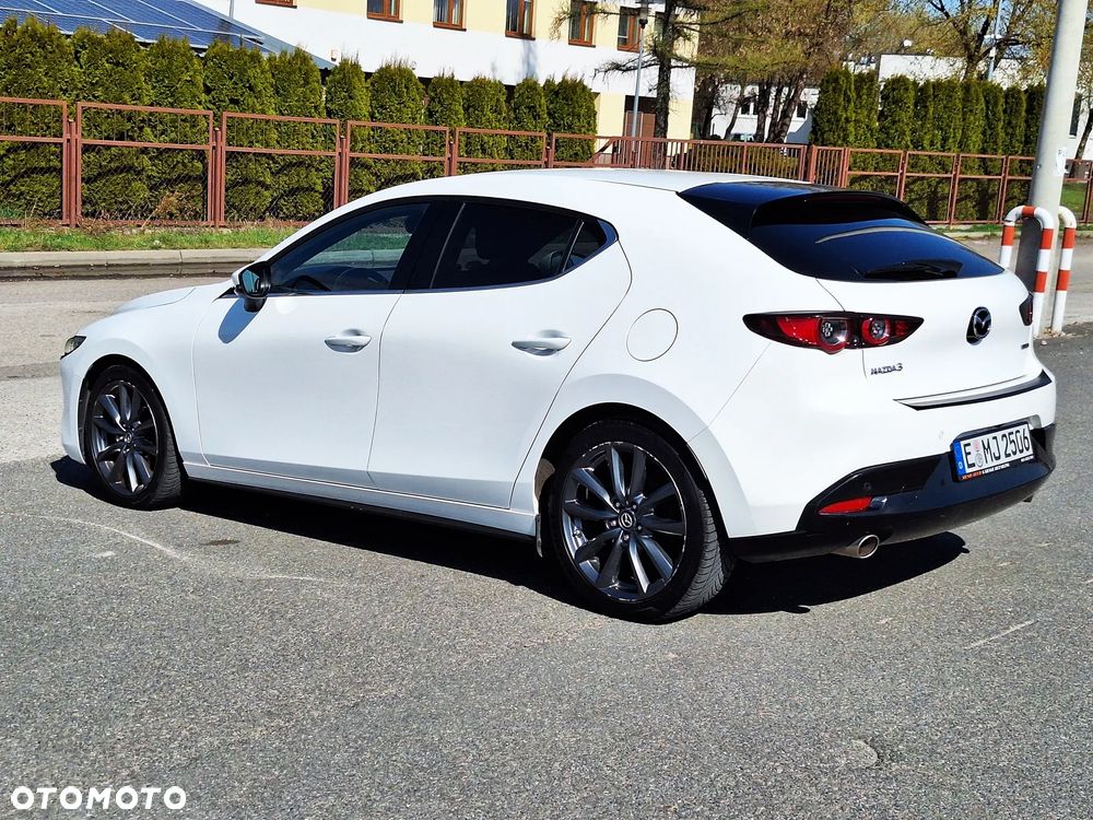 Mazda 3 SKYACTIV-G 2.0 M-Hybrid SELECTION - 16