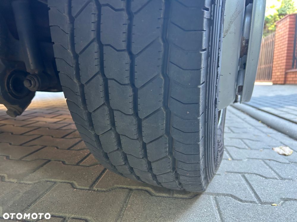 Mercedes-Benz ATEGO 1218 18 paletowy dł.7,25 szer.2,49 wys.2,35 - 16