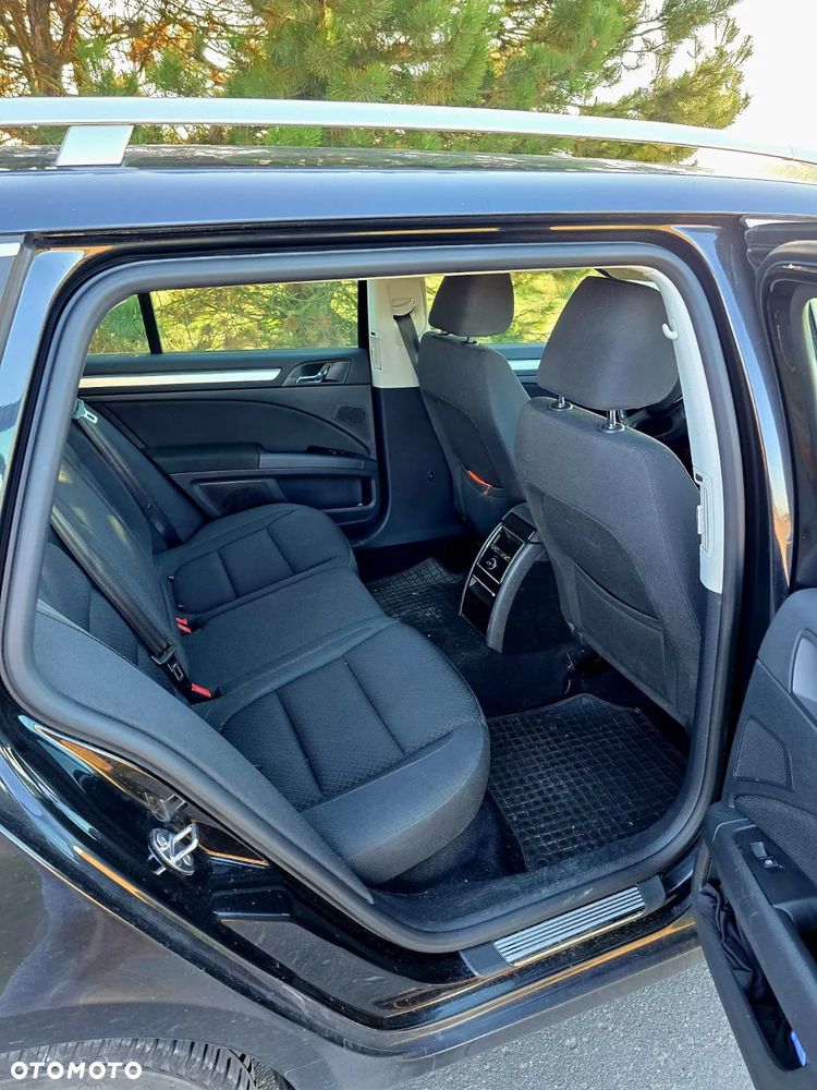 Skoda Superb 2.0 TDI Ambition DSG - 7