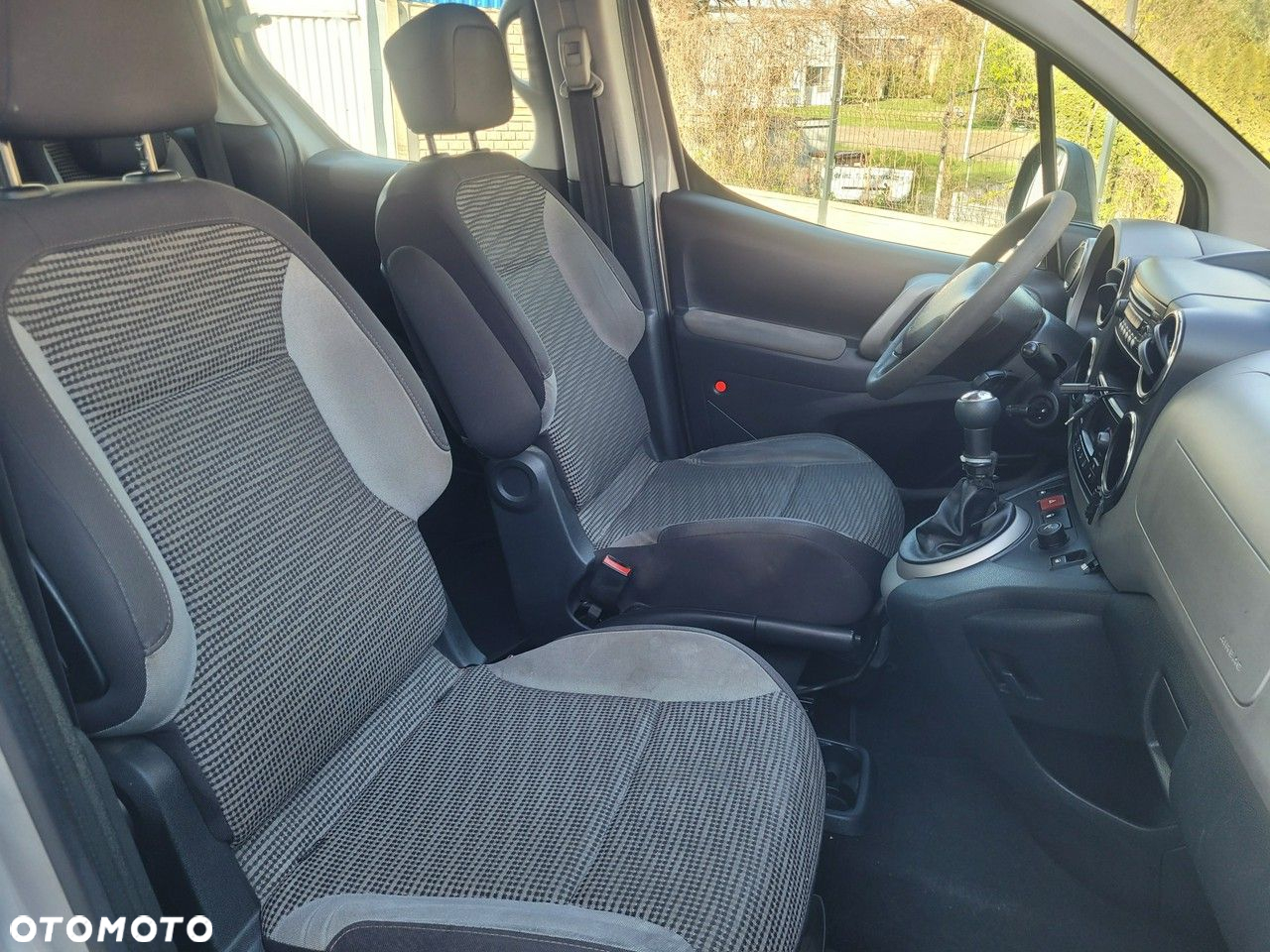 Peugeot Partner - 15