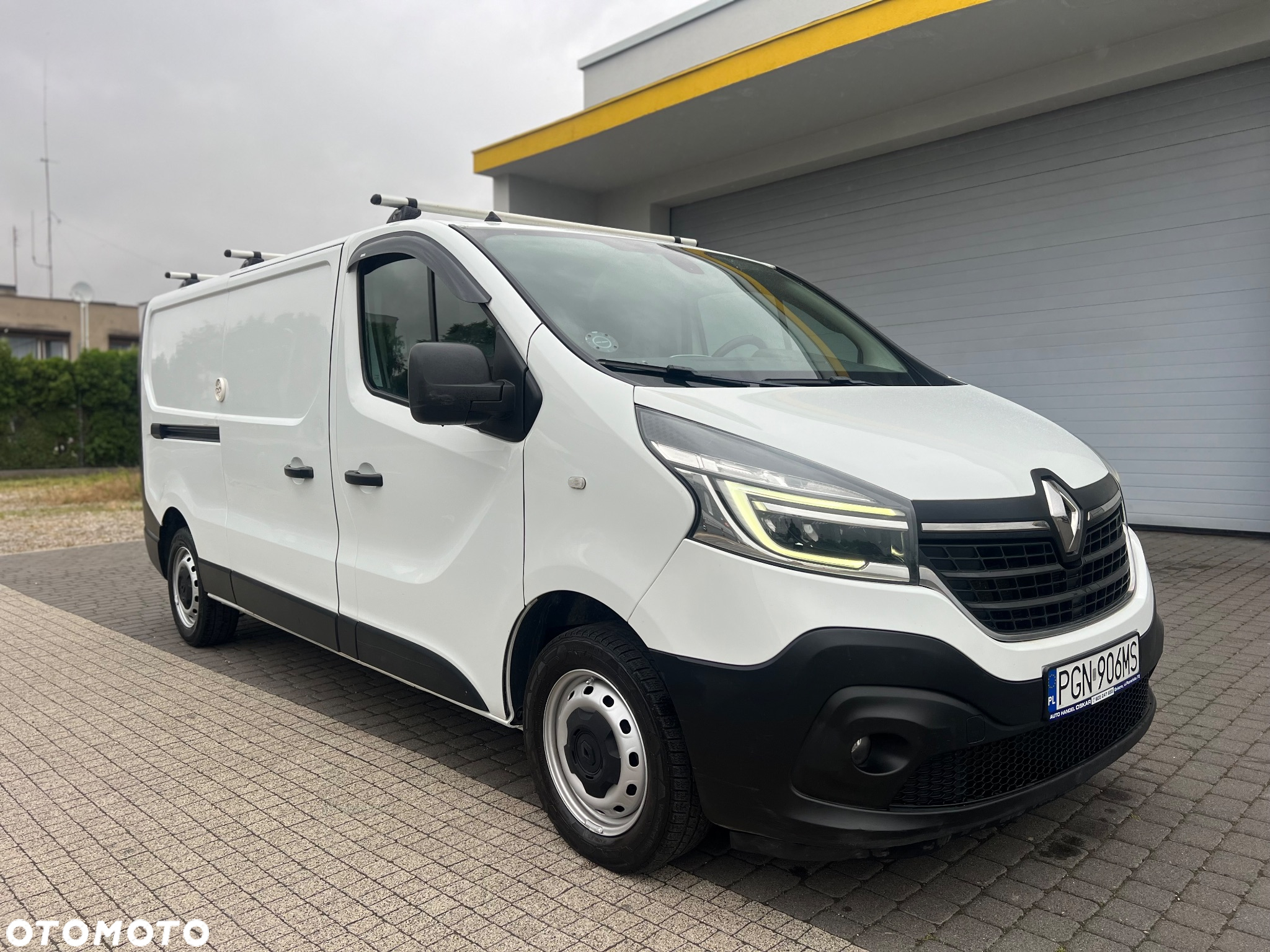 Renault TRAFIC L2H1 - 18